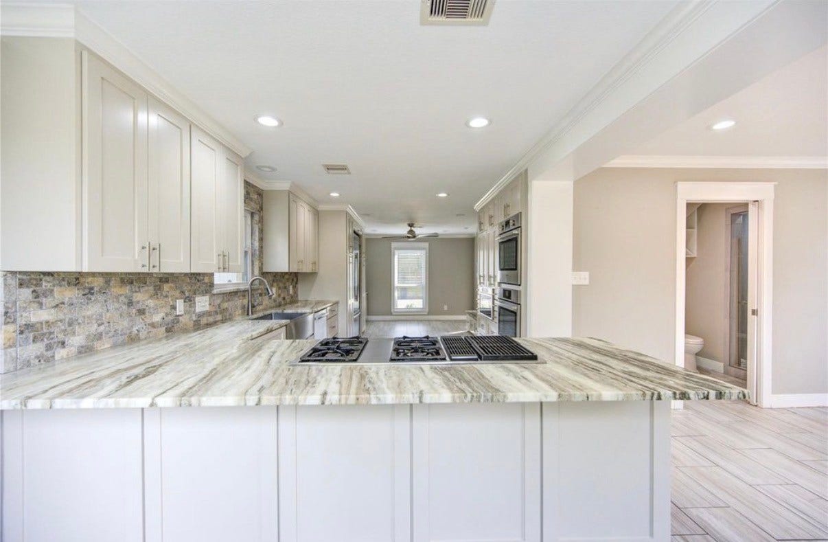 303 Old Bayou Drive, Dickinson, TX 77539 303 Old Bayou Drive, Dickinson, TX 77539