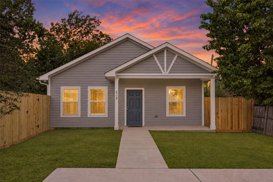 Property photo for 6728 Stearns Street, Houston, TX