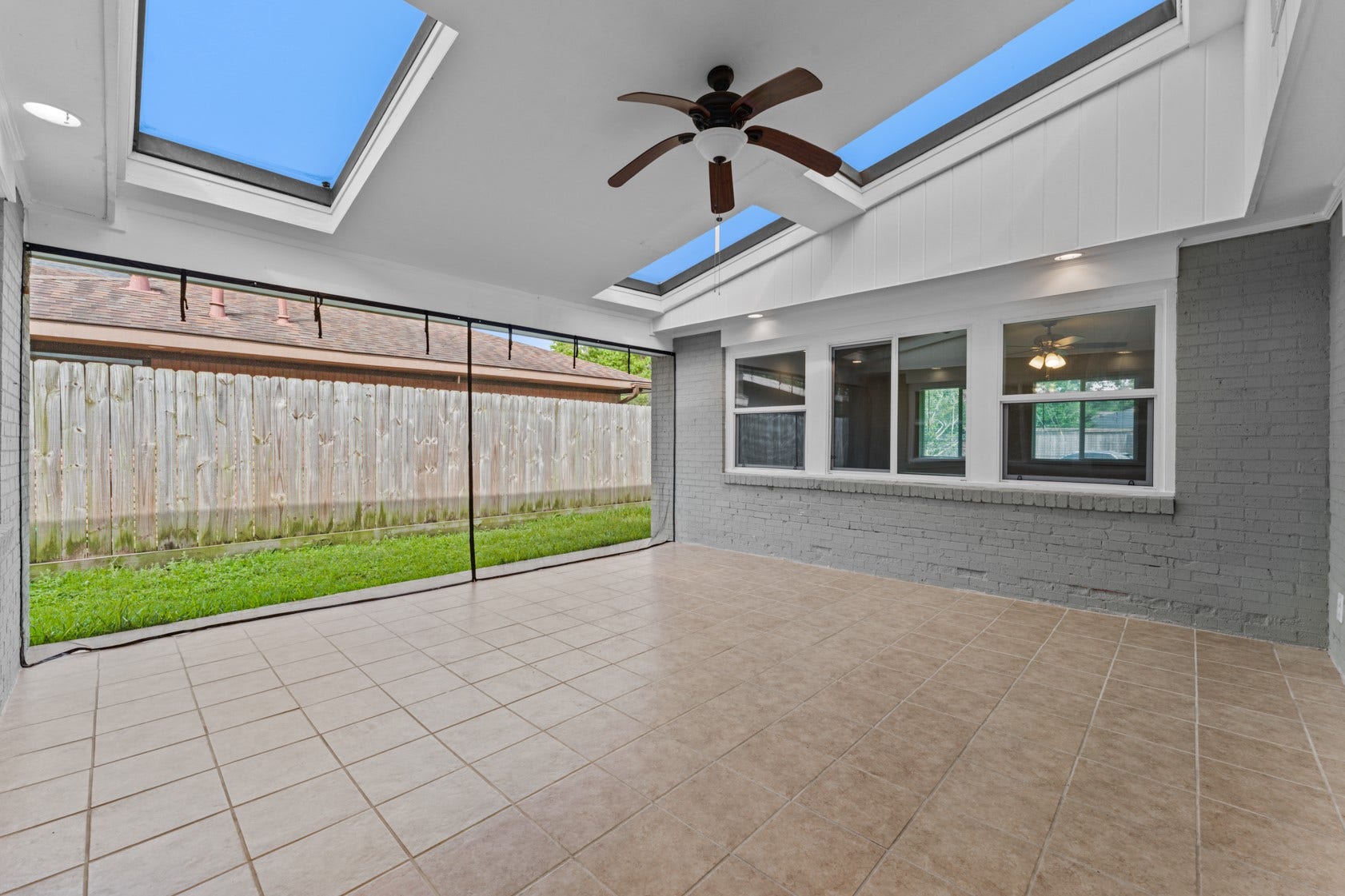 10613 Willowgrove Drive, Houston, TX 77035