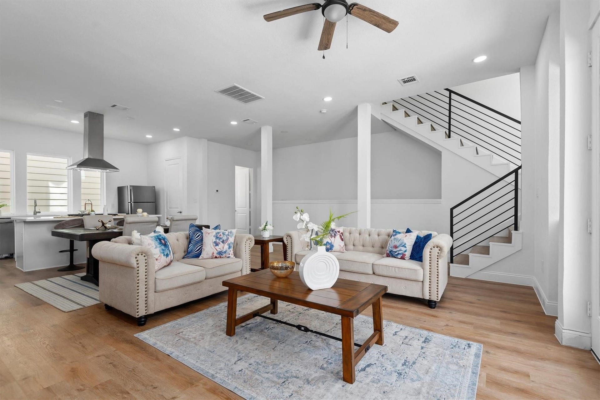 3524 Luca Street, Houston, TX 77021 3524 Luca Street, Houston, TX 77021