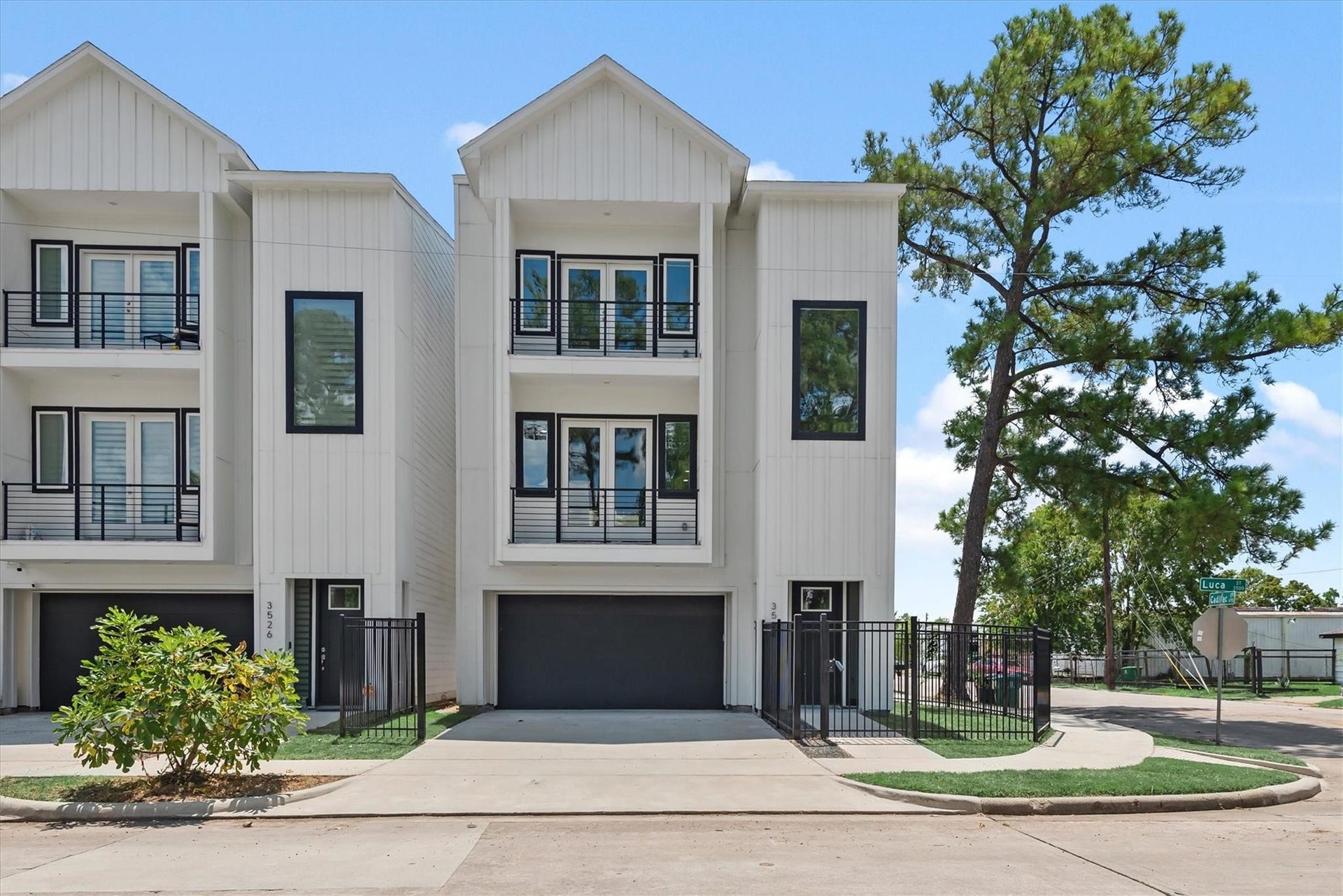 3524 Luca Street, Houston, TX 77021 3524 Luca Street, Houston, TX 77021