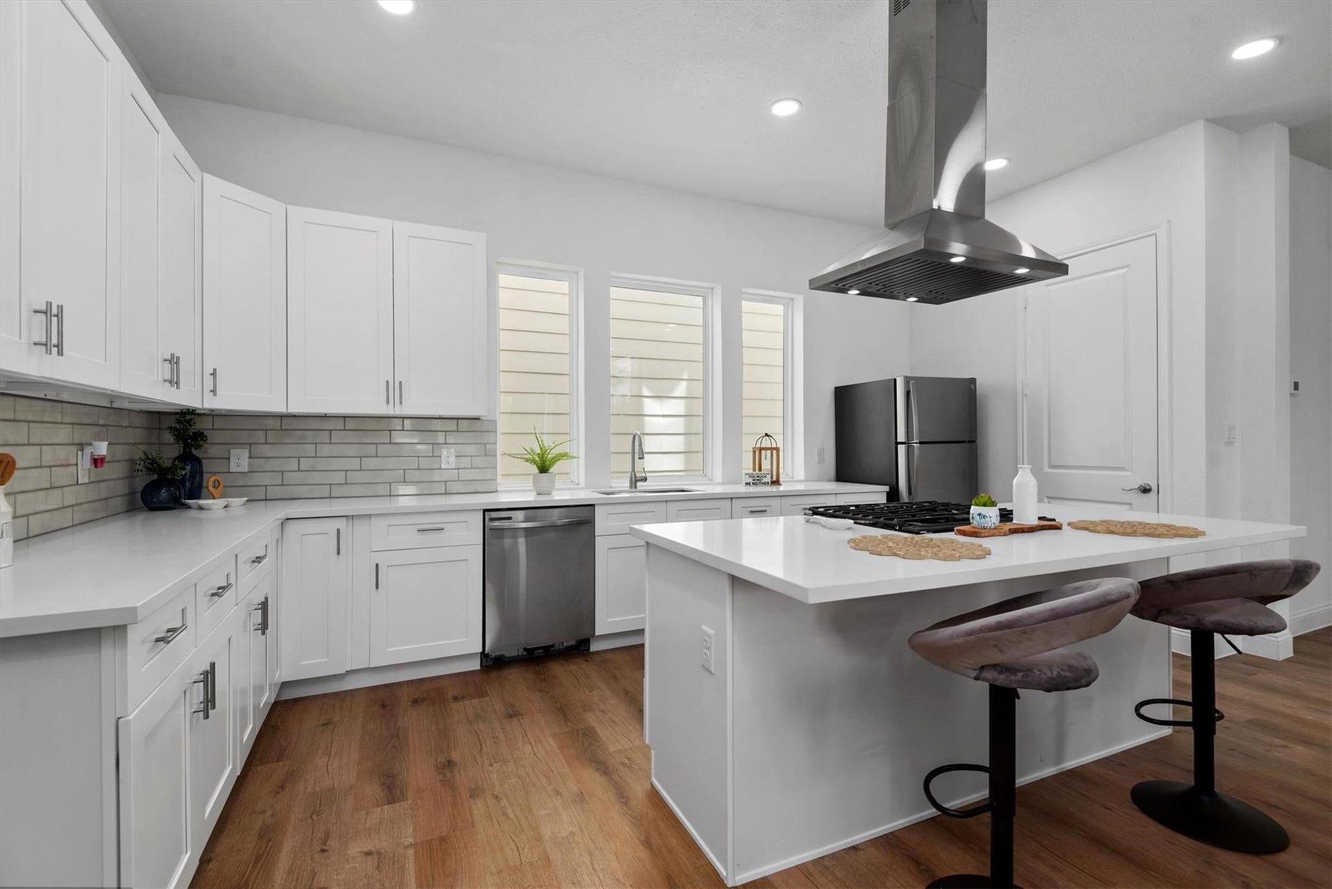 3524 Luca Street, Houston, TX 77021 3524 Luca Street, Houston, TX 77021