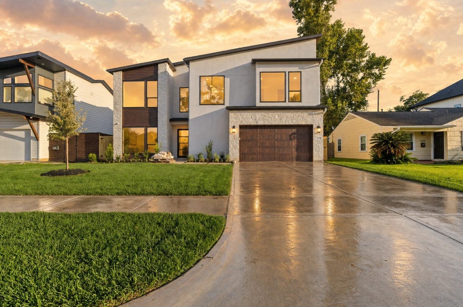Property photo for 7119 Housman Street, Houston, TX