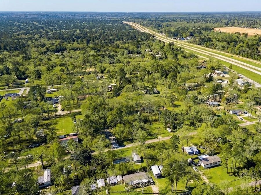 Property photo for 20807 Glenwood Road, New Caney, TX