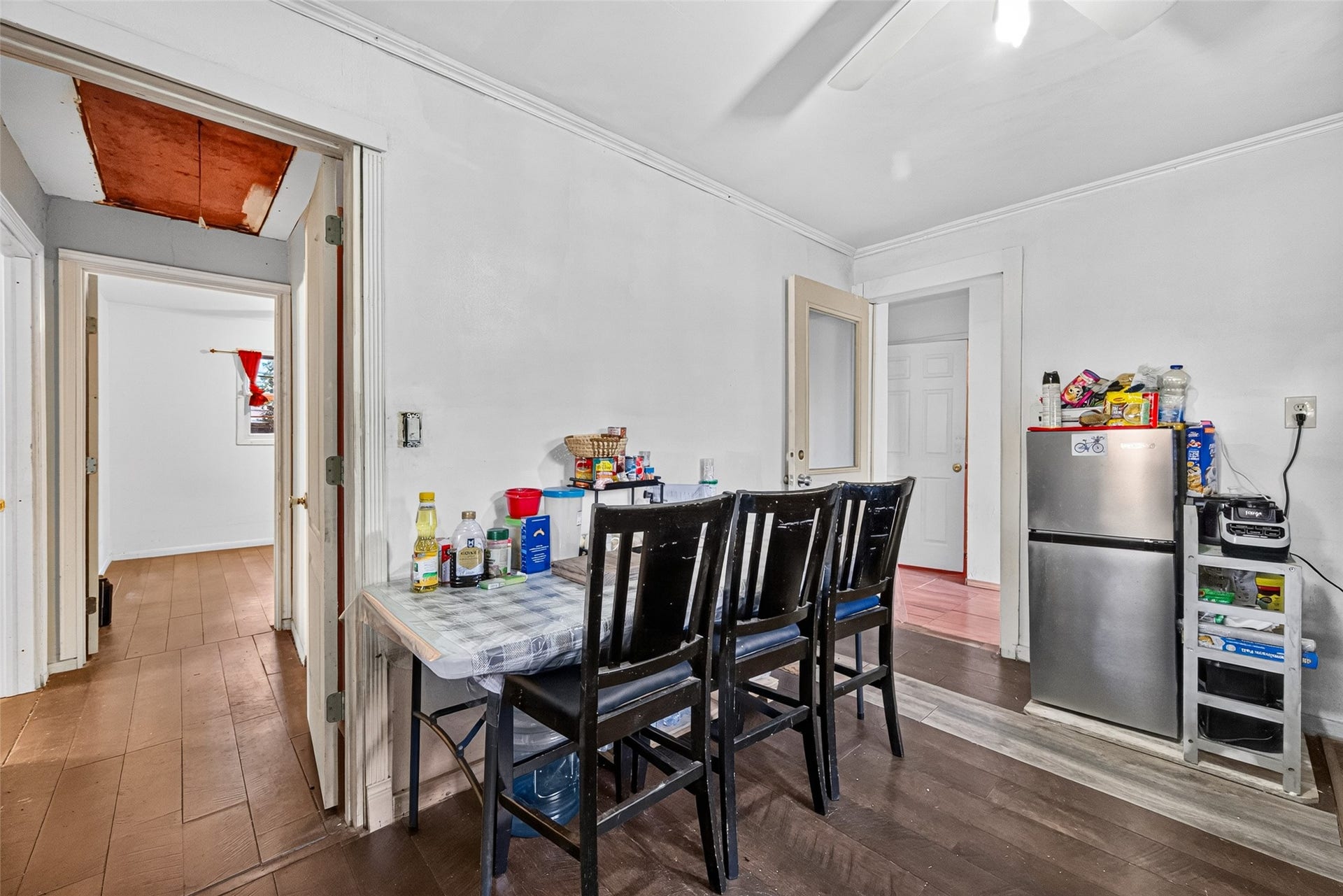 2506 Fairbanks Street, Houston, TX 77026 2506 Fairbanks Street, Houston, TX 77026