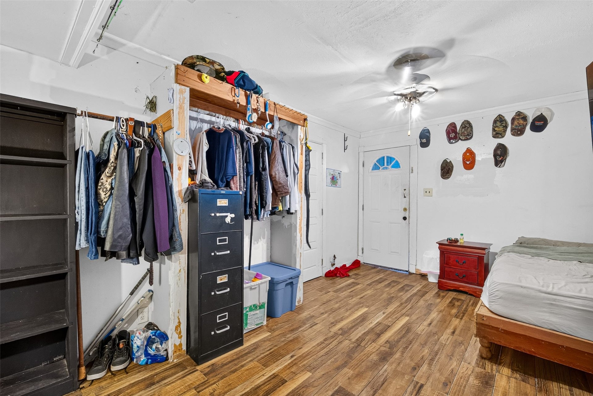 2506 Fairbanks Street, Houston, TX 77026 2506 Fairbanks Street, Houston, TX 77026