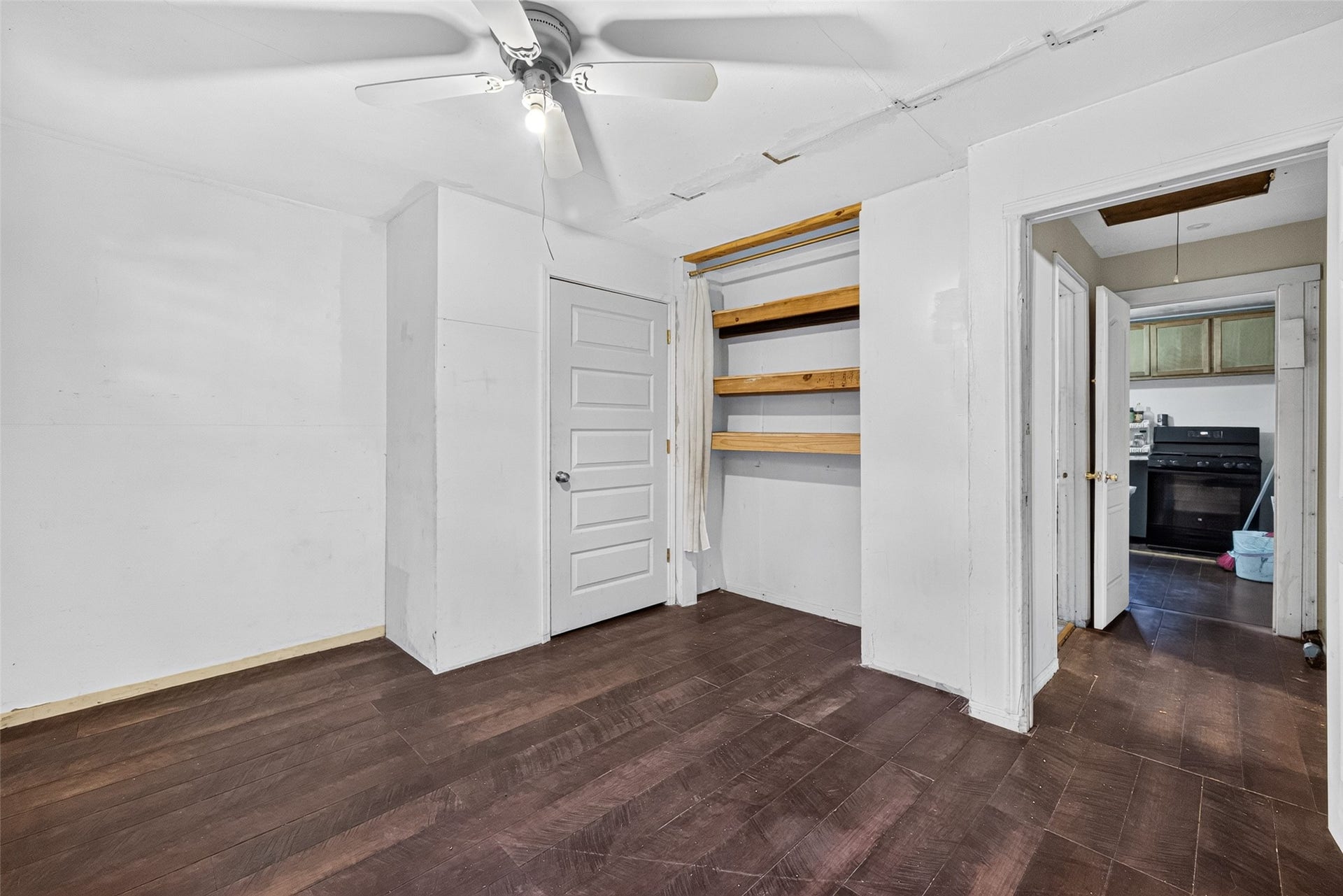 2506 Fairbanks Street, Houston, TX 77026 2506 Fairbanks Street, Houston, TX 77026