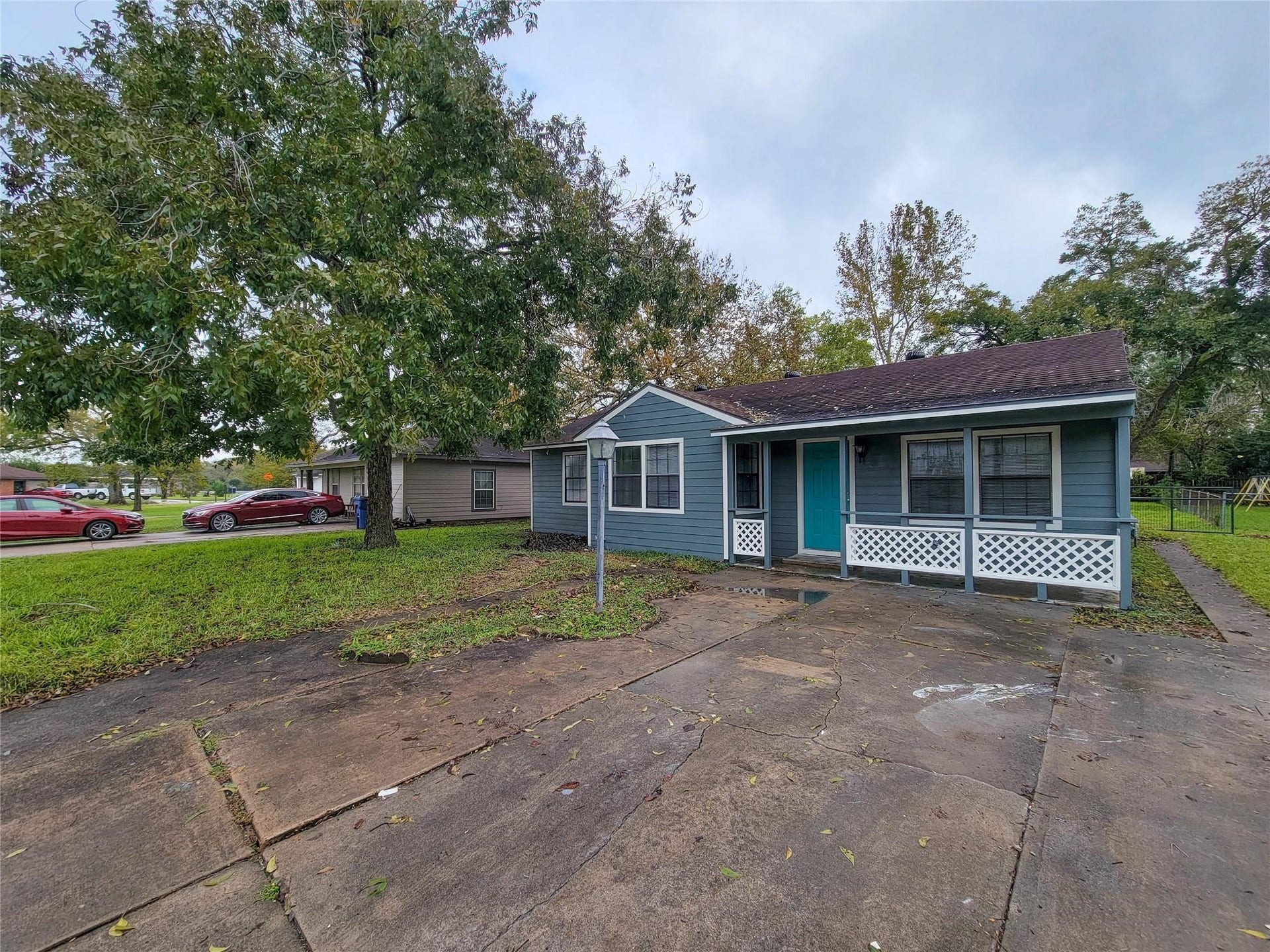 1236 San Felipe Street, Angleton, TX 77515