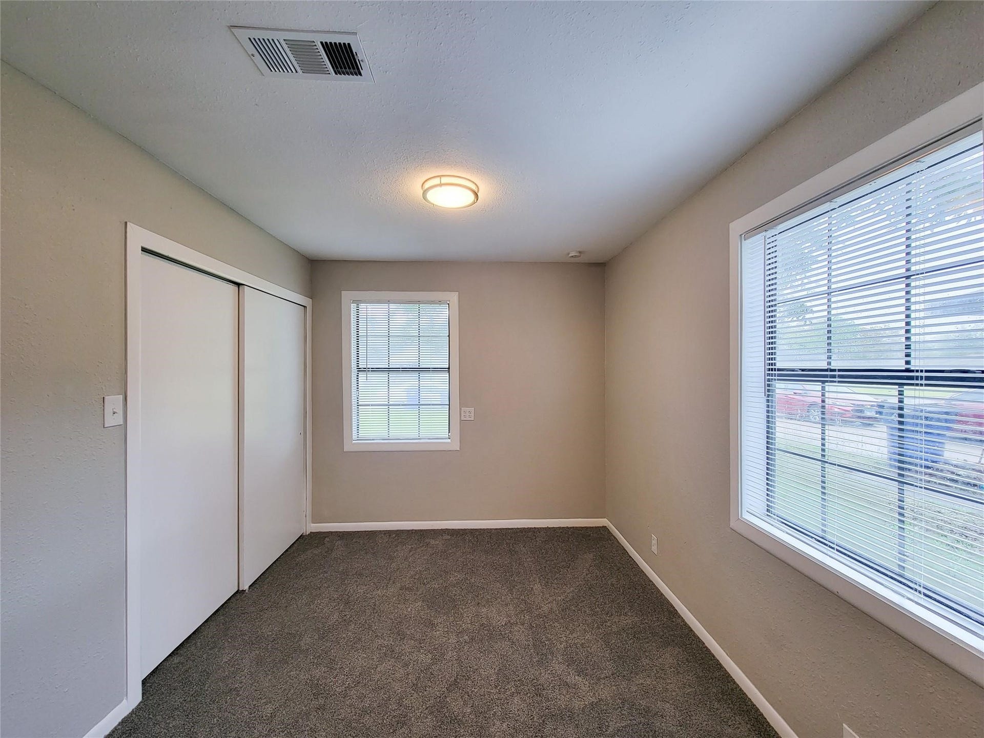 1236 San Felipe Street, Angleton, TX 77515