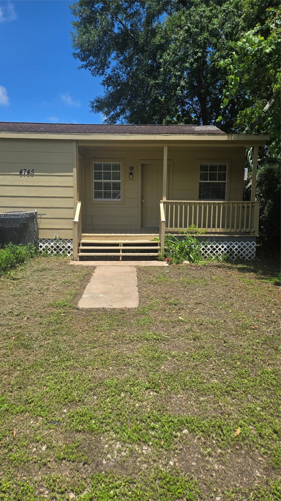 Property photo for 4745 5th Street, Bacliff, TX