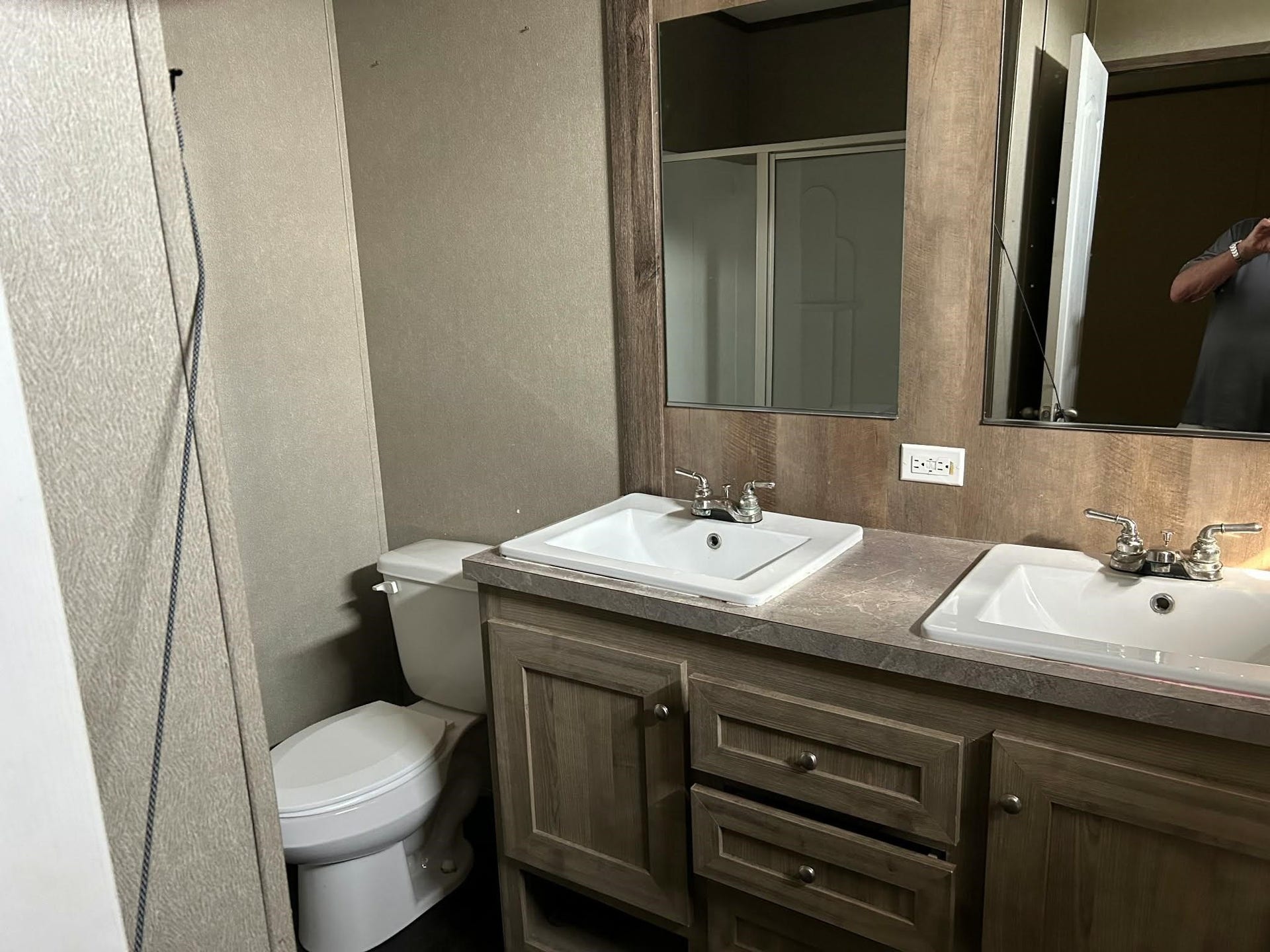 2974 Cr-146, #A, Alvin, TX 77511