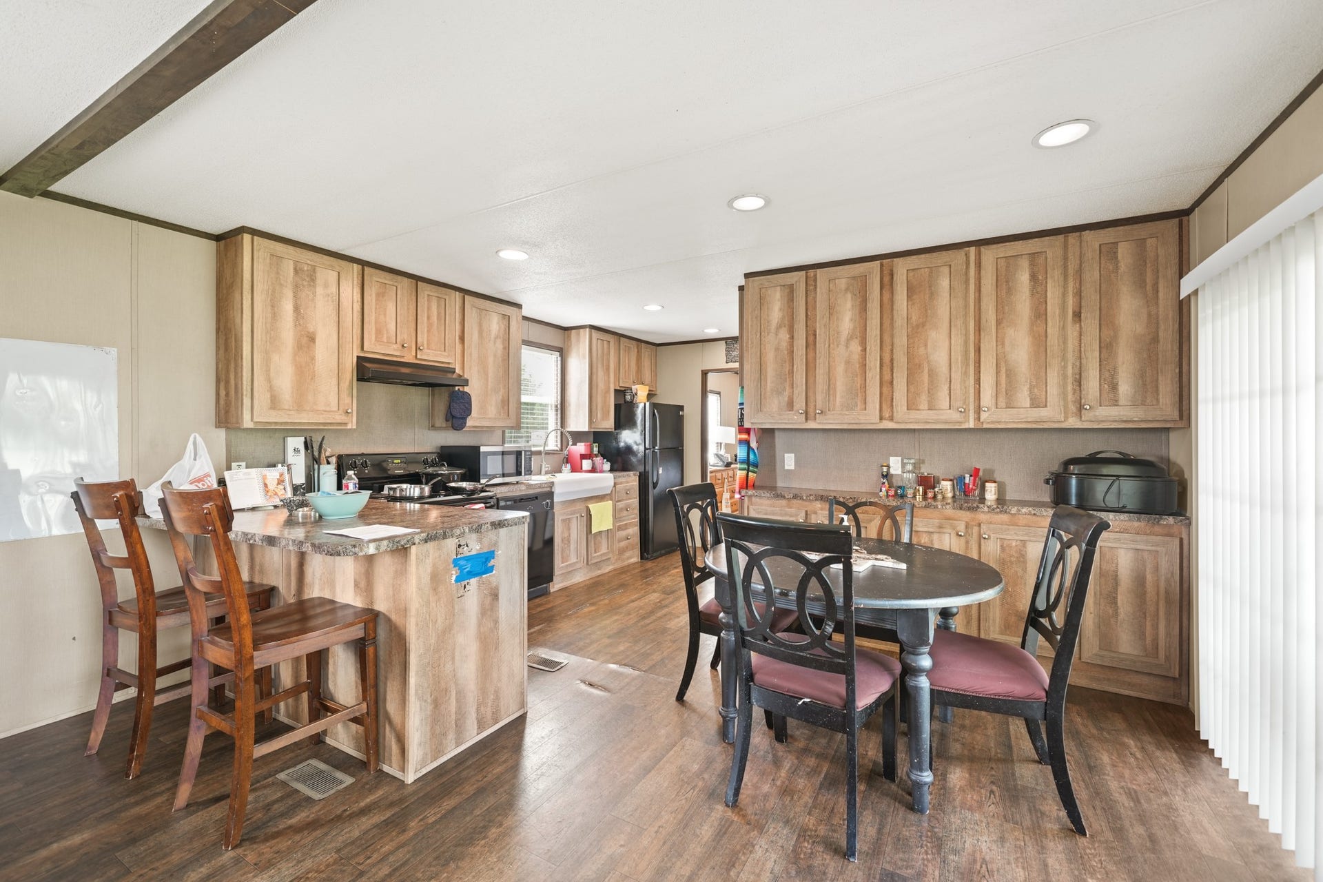 2974 Cr-146, #A, Alvin, TX 77511