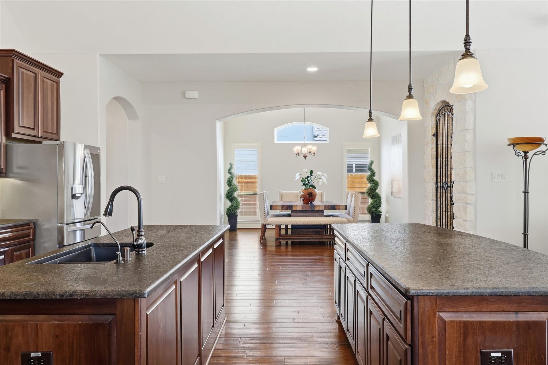 27114 Ashford Sky Lane, Katy, TX 77494 One Island to prep, one island to serve - perfect for large gatherings.