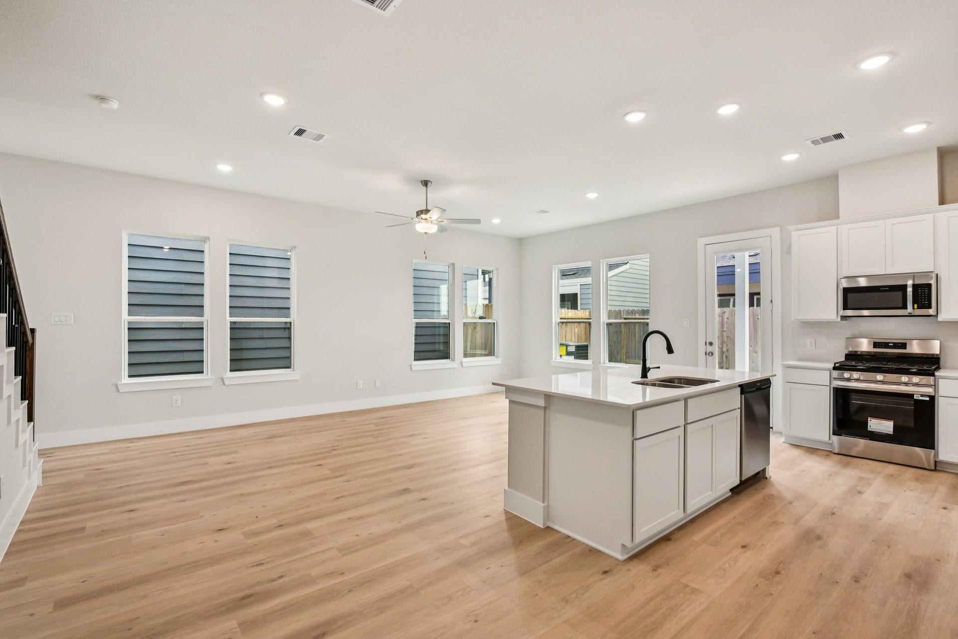 3010 Ventas Drive, Houston, TX 77047 Representative photo. Not actual home.