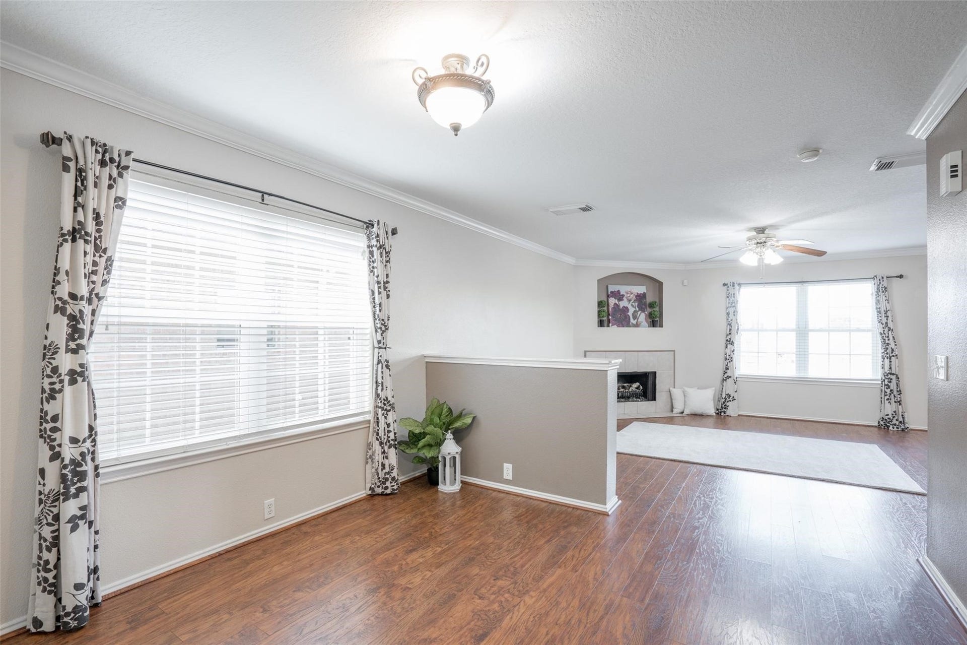 21314 Somerset Park Lane, Katy, TX 77450 As soon as you enter, you will be wowed by the open concept design, large and bright windows, and gleaming wood-like floors.
