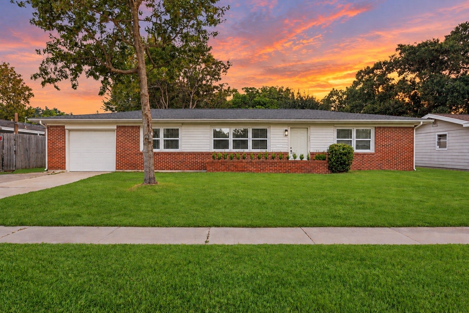 416 21st Avenue N, Texas City, TX 77590 Welcome Home