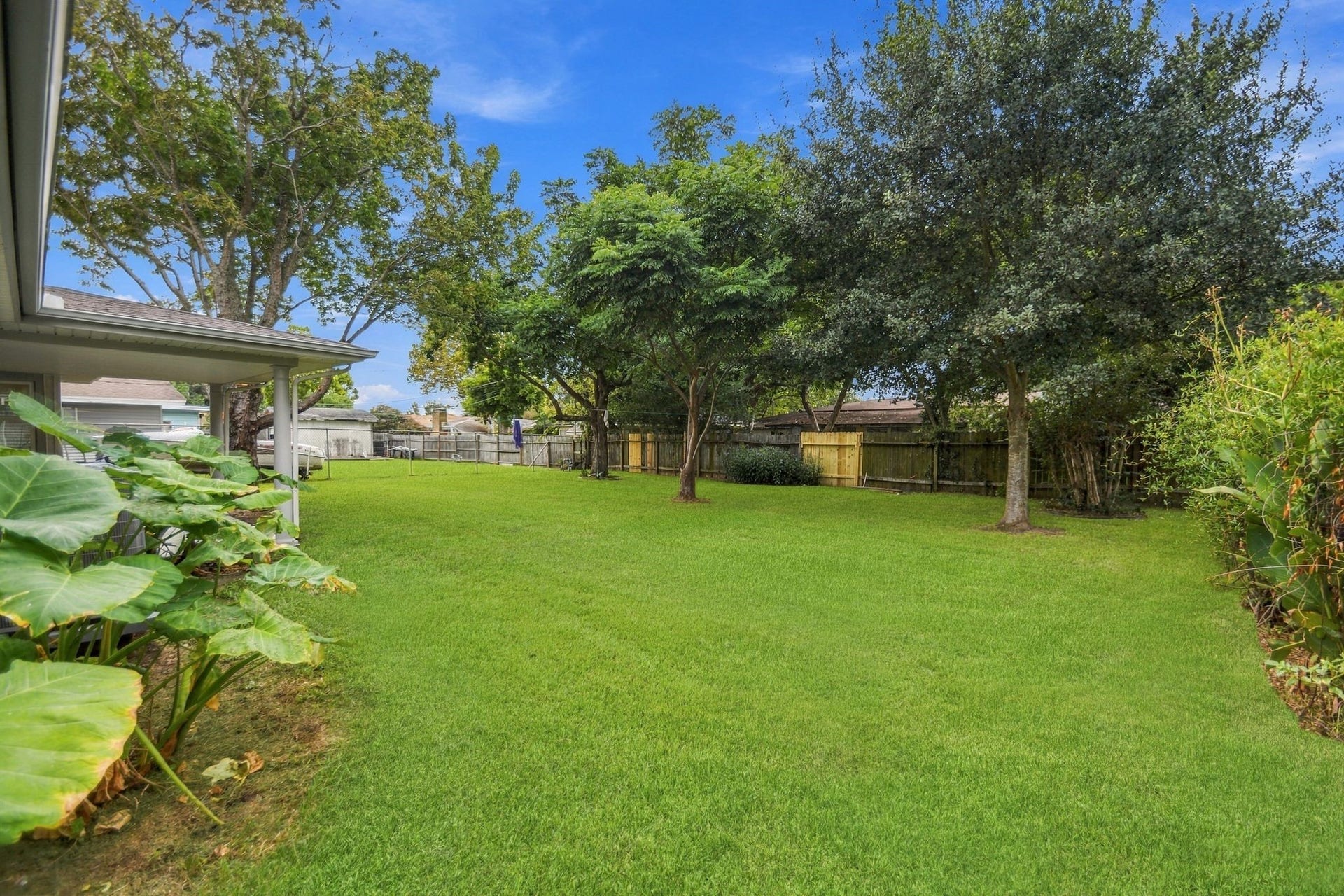 416 21st Avenue N, Texas City, TX 77590 416 21st Avenue N, Texas City, TX 77590