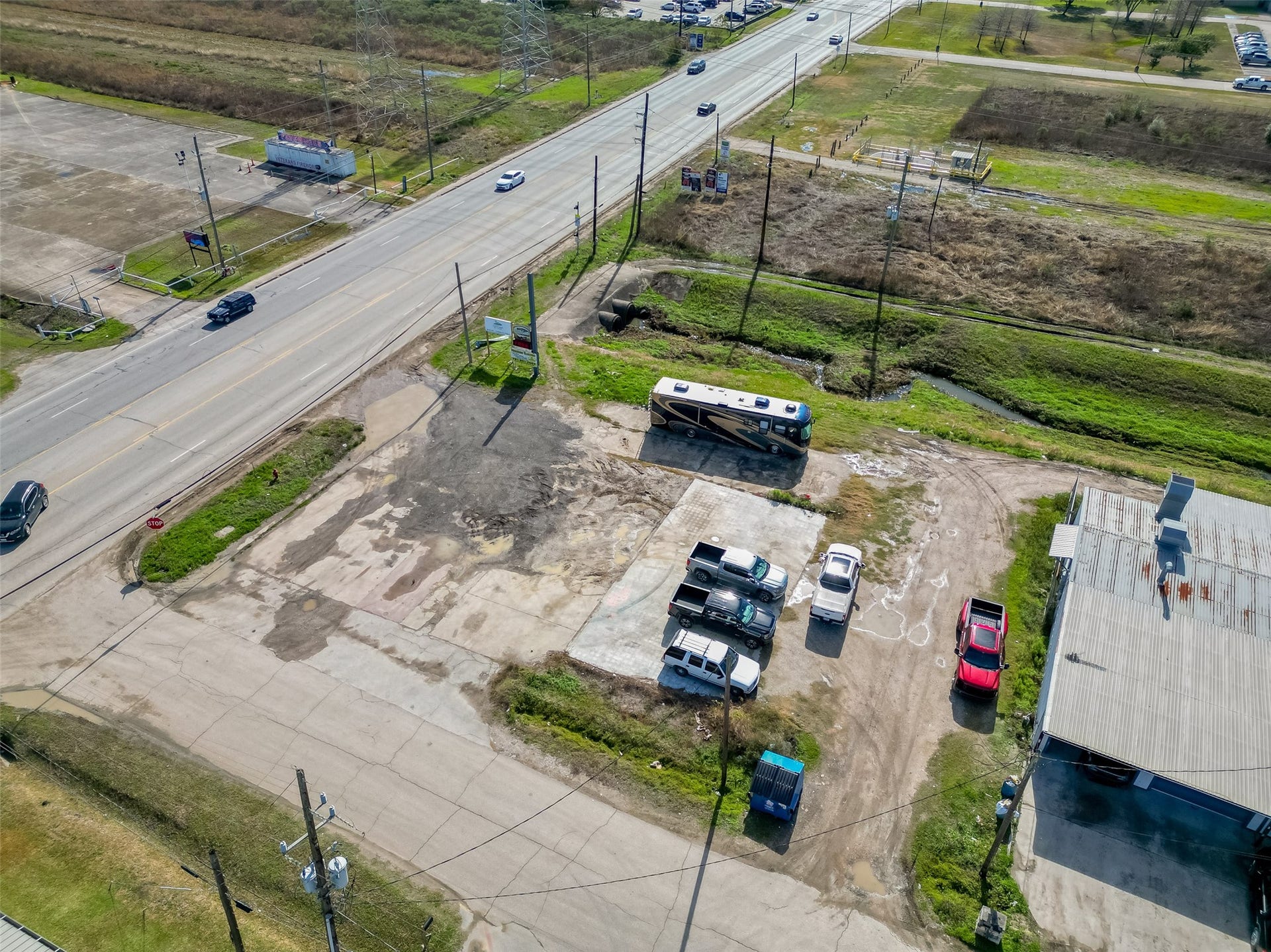 14915 Fm 2100 Road, Crosby, TX 77532