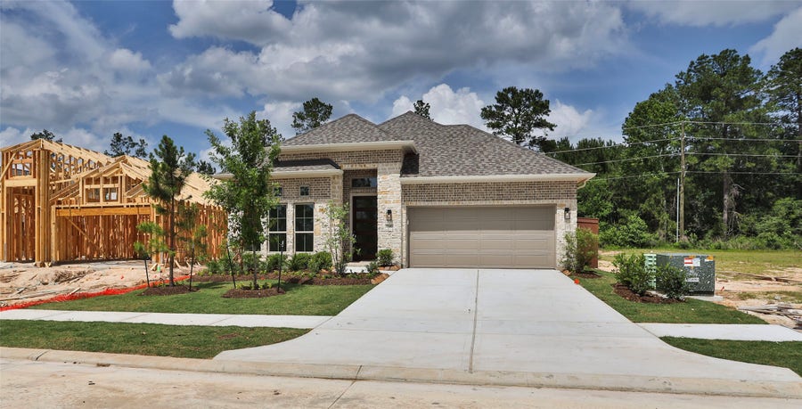 Property photo for 15683 Hoptree Heights Lane, Conroe, TX