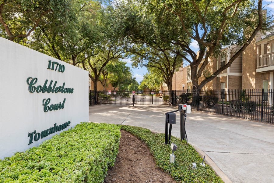 Property photo for 11710 Southlake Drive, #51, Houston, TX