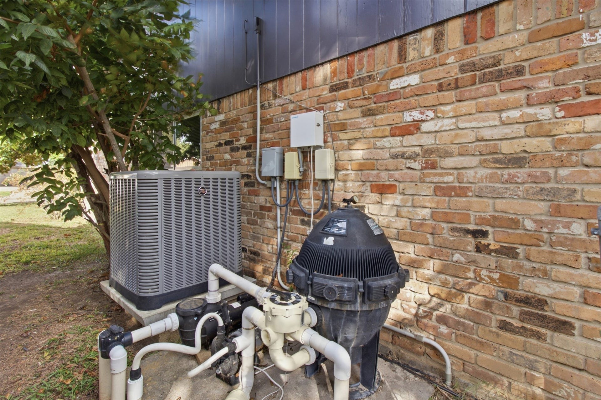 Pool equipment