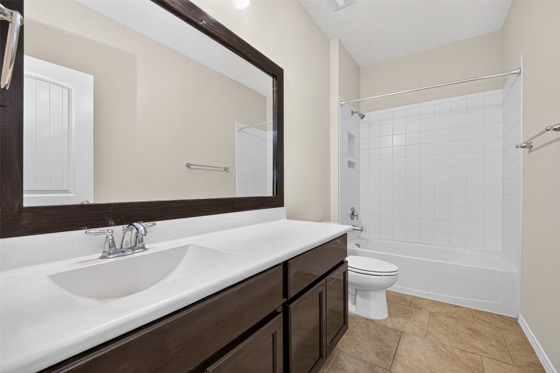 14017 Buffalo Gap Trail, Conroe, TX 77384 14017 Buffalo Gap Trail, Conroe, TX 77384