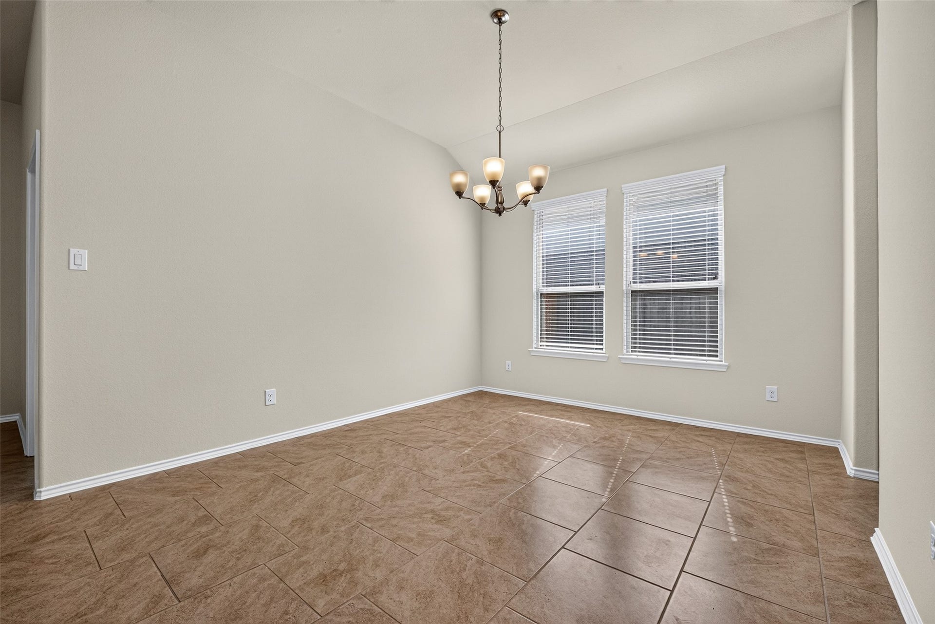 14017 Buffalo Gap Trail, Conroe, TX 77384 14017 Buffalo Gap Trail, Conroe, TX 77384