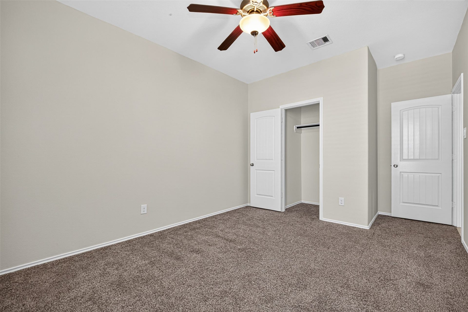 14017 Buffalo Gap Trail, Conroe, TX 77384 14017 Buffalo Gap Trail, Conroe, TX 77384