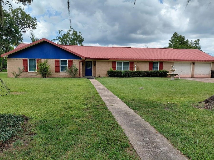 Property photo for 1231 County Road 201a, Angleton, TX