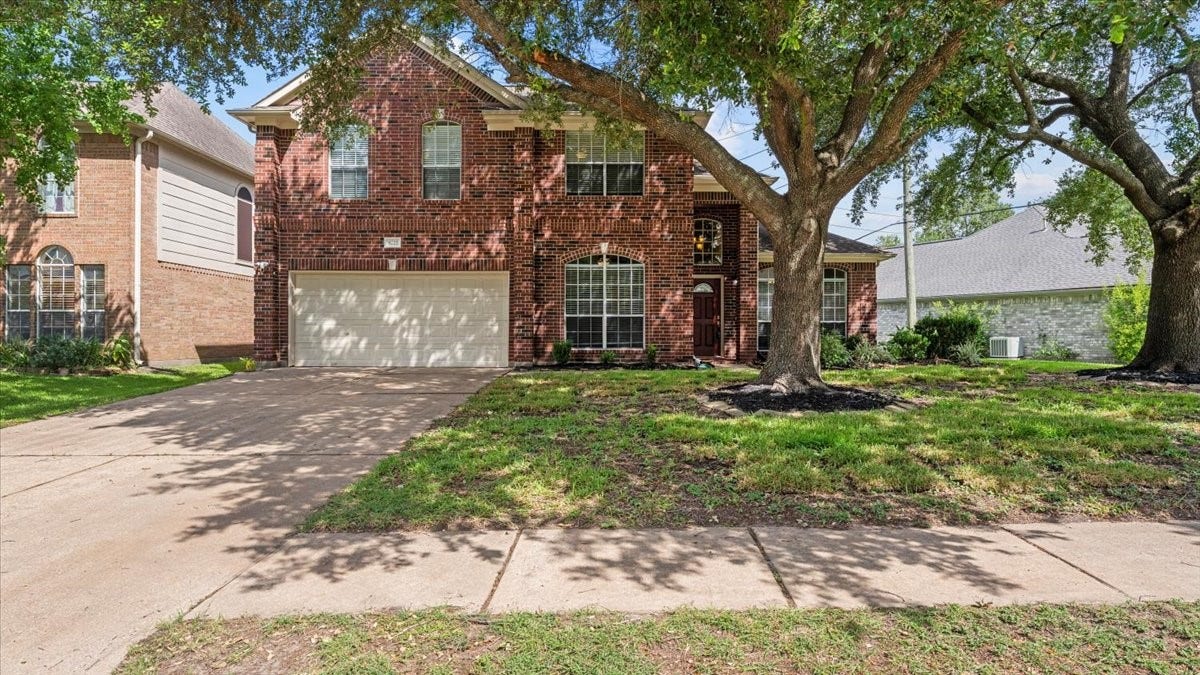 9722 Therrell Drive, Houston, TX 77064 Good curb appeal