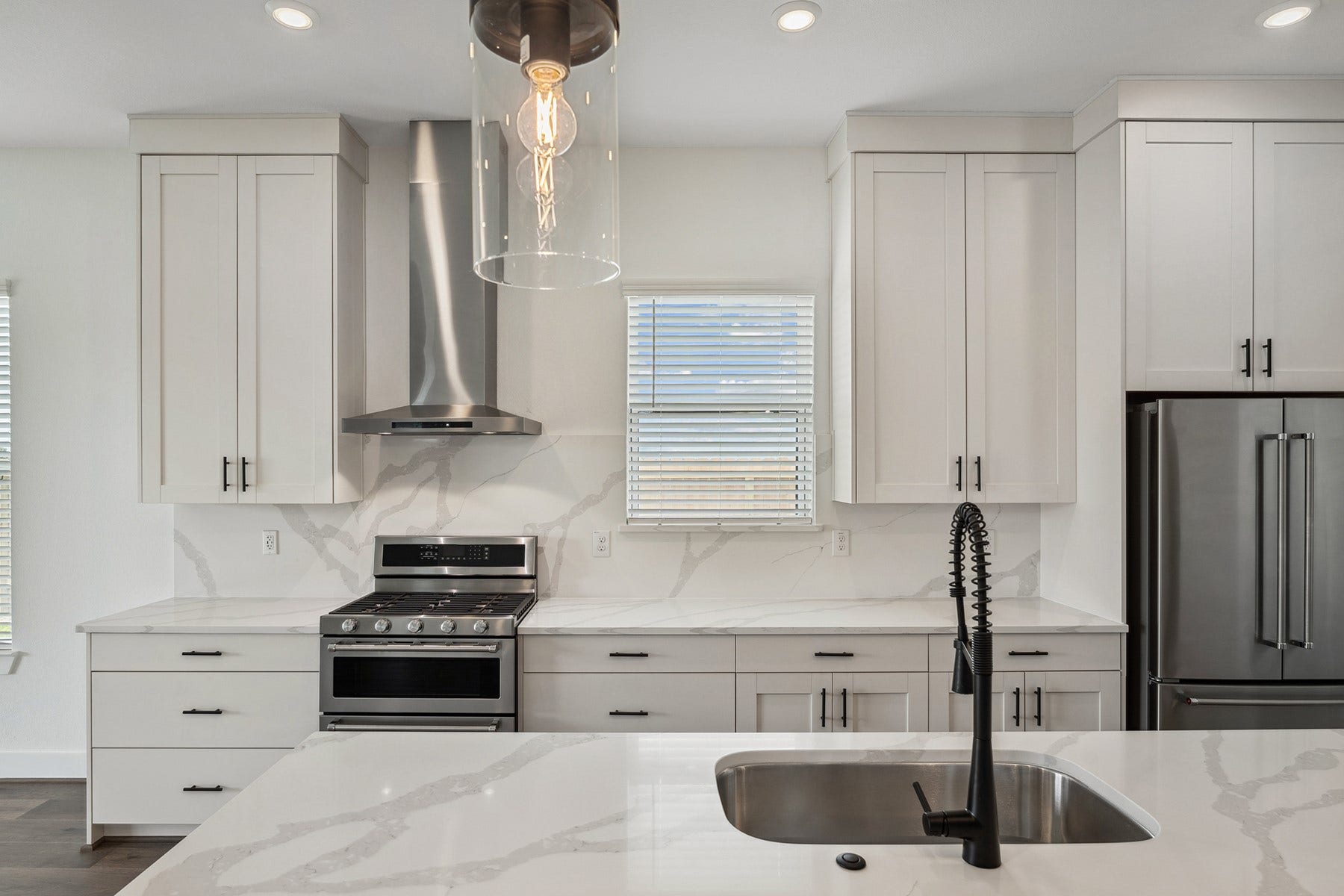 1821 Drover Lane, Rosenberg, TX 77471 1821 Drover Lane, Rosenberg, TX 77471