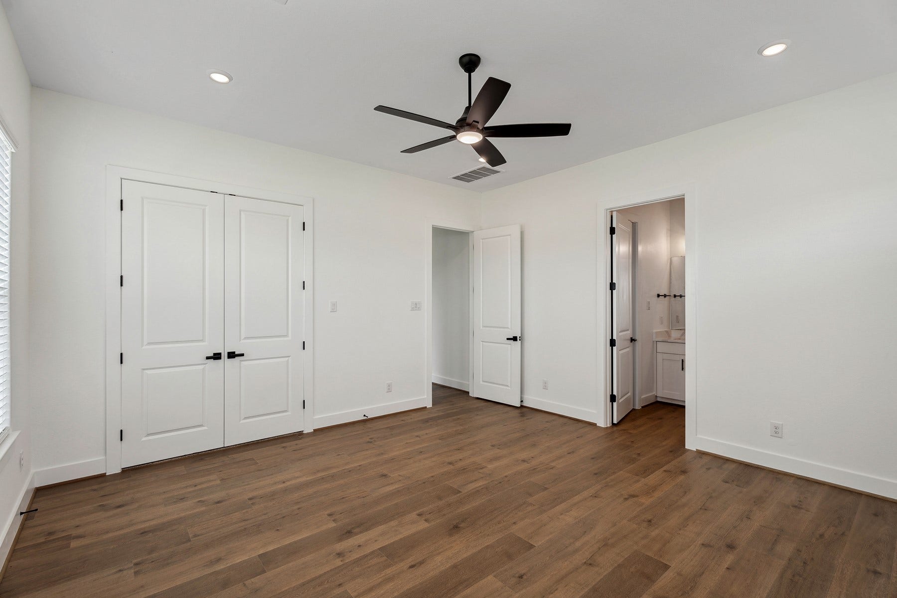 1821 Drover Lane, Rosenberg, TX 77471 1821 Drover Lane, Rosenberg, TX 77471