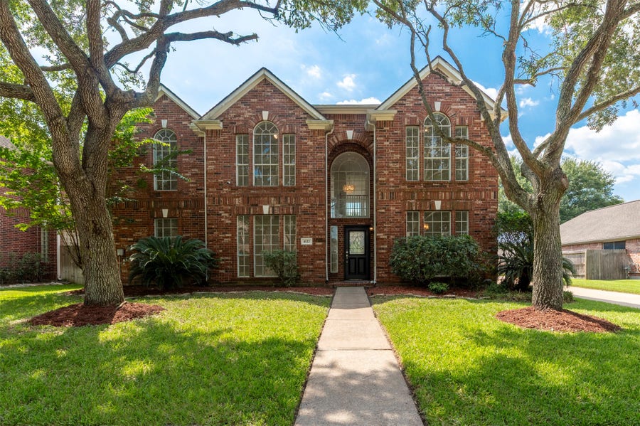 Property photo for 4122 Casa Del Lago Drive, Missouri City, TX