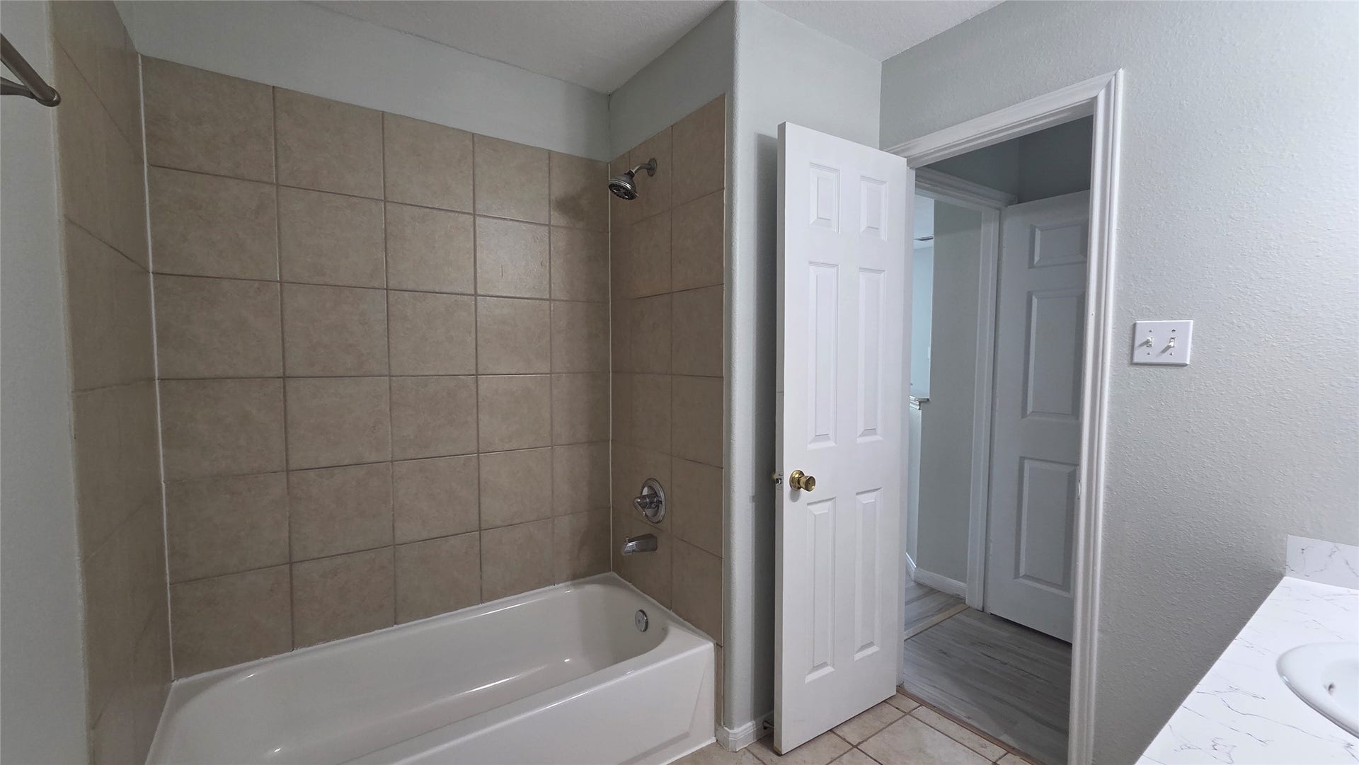 Unit B - Bathroom #3 Upstairs