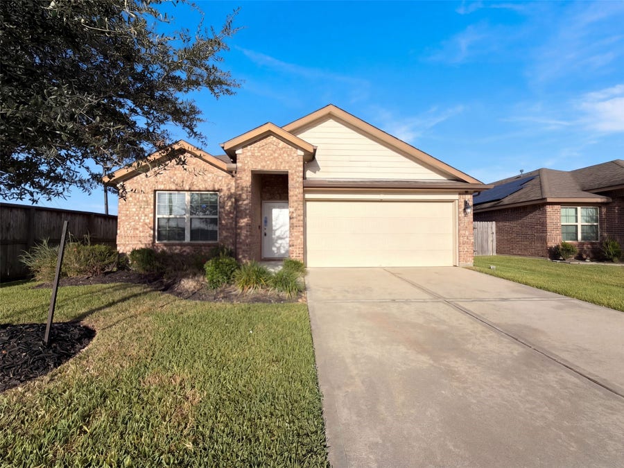 Property photo for 8322 Oakleaf Meadow Court, Rosharon, TX