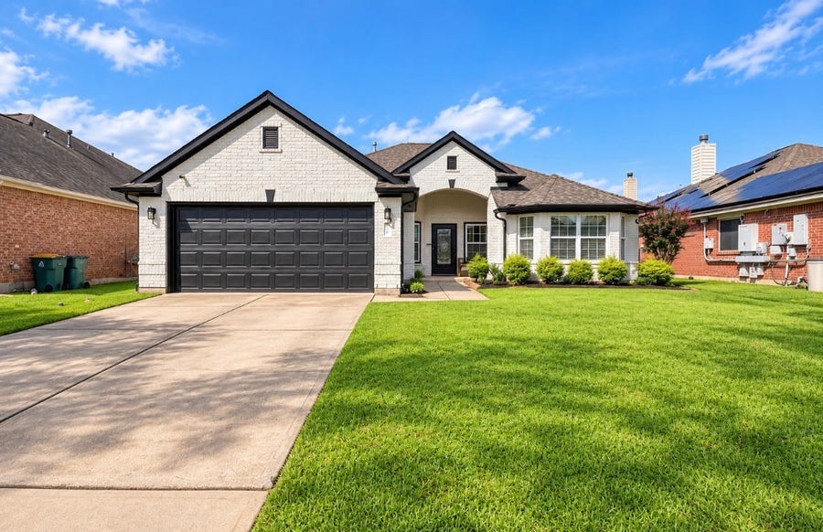 Property photo for 5202 Camarosa Drive, Pasadena, TX