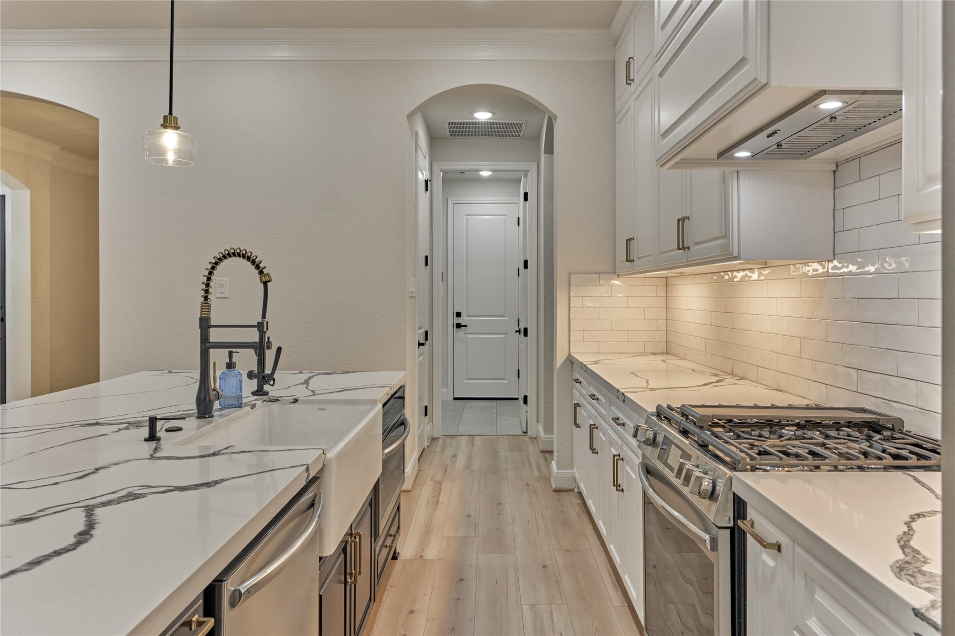 154 Wyndemere Drive, Montgomery, TX 77356 154 Wyndemere Drive, Montgomery, TX 77356