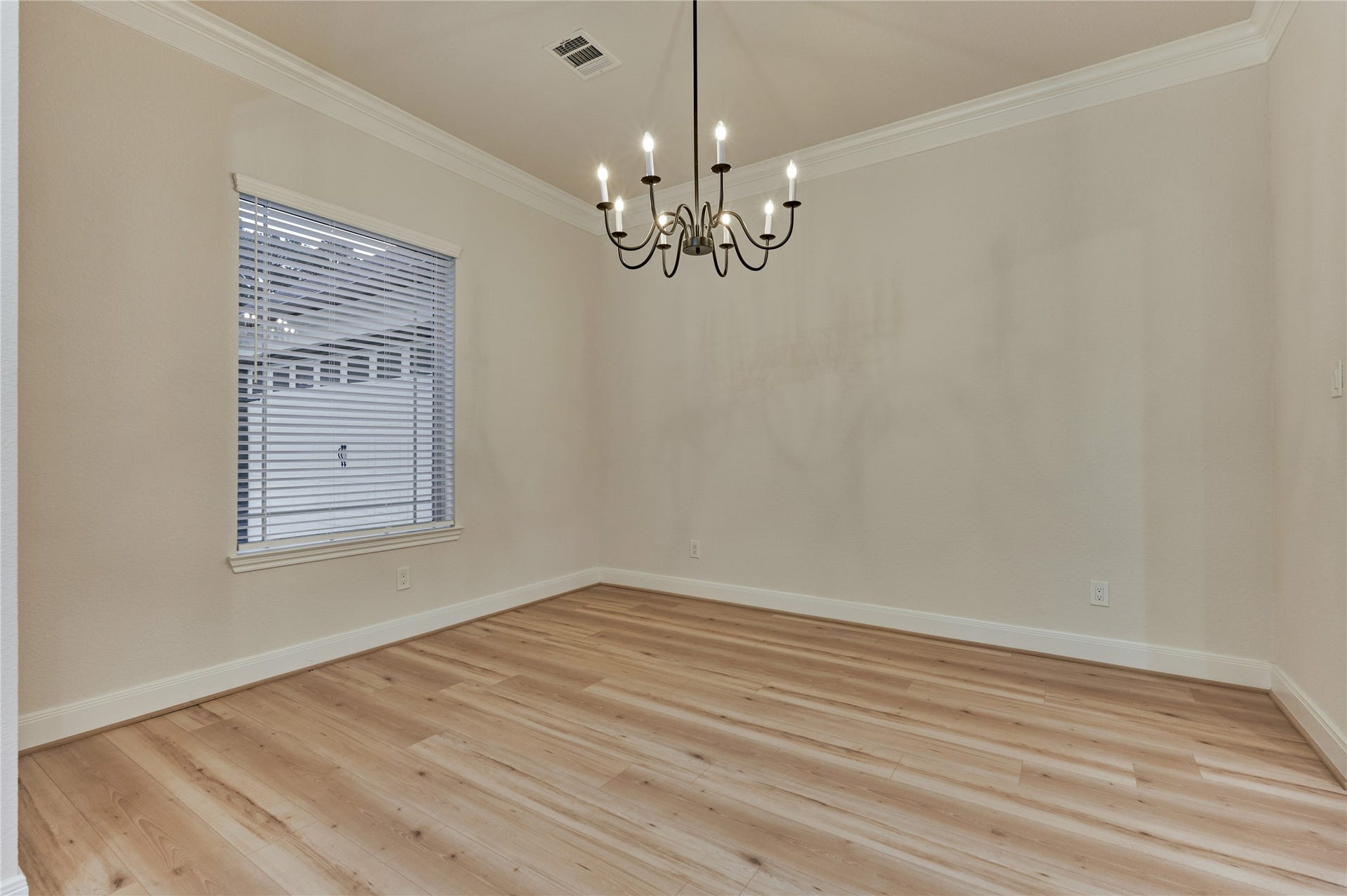 154 Wyndemere Drive, Montgomery, TX 77356 154 Wyndemere Drive, Montgomery, TX 77356
