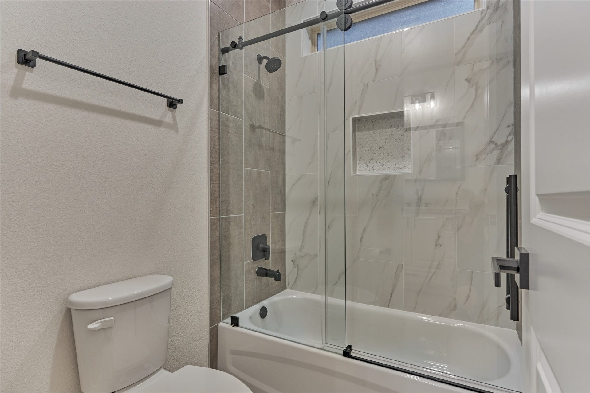 154 Wyndemere Drive, Montgomery, TX 77356 154 Wyndemere Drive, Montgomery, TX 77356