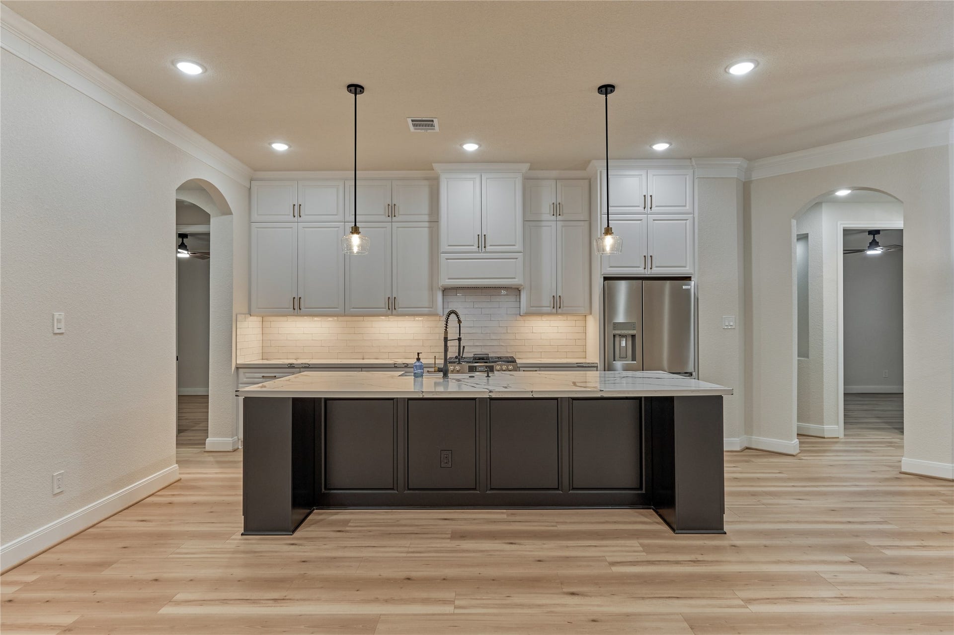 154 Wyndemere Drive, Montgomery, TX 77356 154 Wyndemere Drive, Montgomery, TX 77356