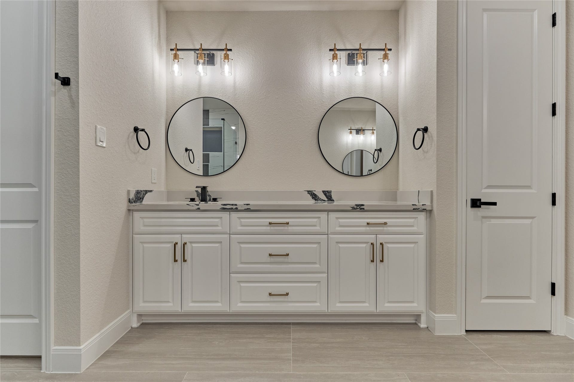 154 Wyndemere Drive, Montgomery, TX 77356 154 Wyndemere Drive, Montgomery, TX 77356