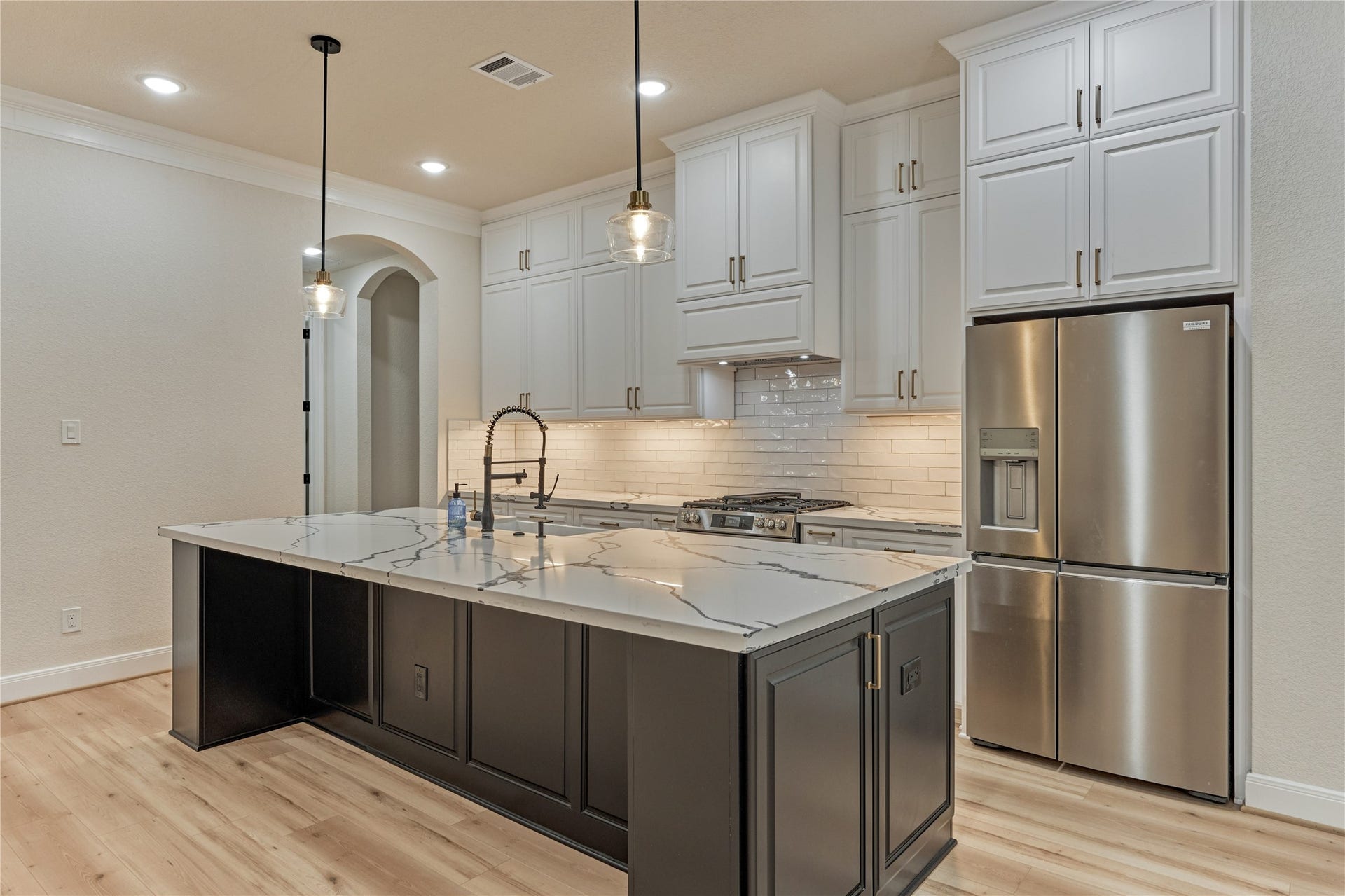 154 Wyndemere Drive, Montgomery, TX 77356 154 Wyndemere Drive, Montgomery, TX 77356