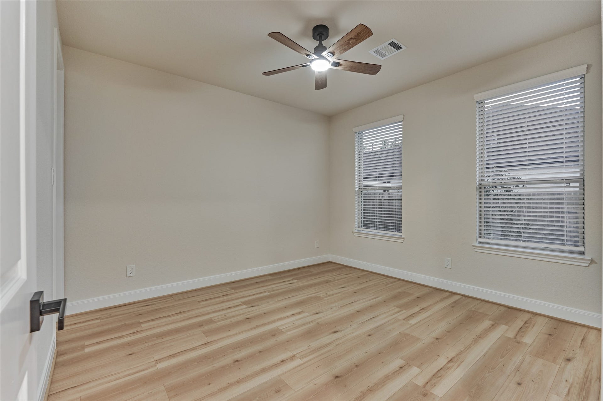 154 Wyndemere Drive, Montgomery, TX 77356 154 Wyndemere Drive, Montgomery, TX 77356
