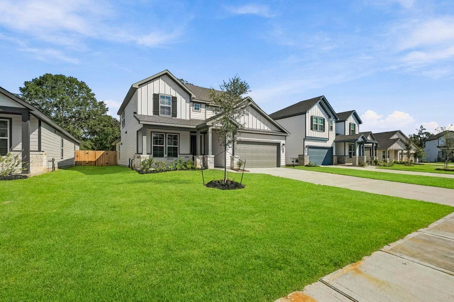 Property photo for 8527 Light Rail Drive, Clute, TX
