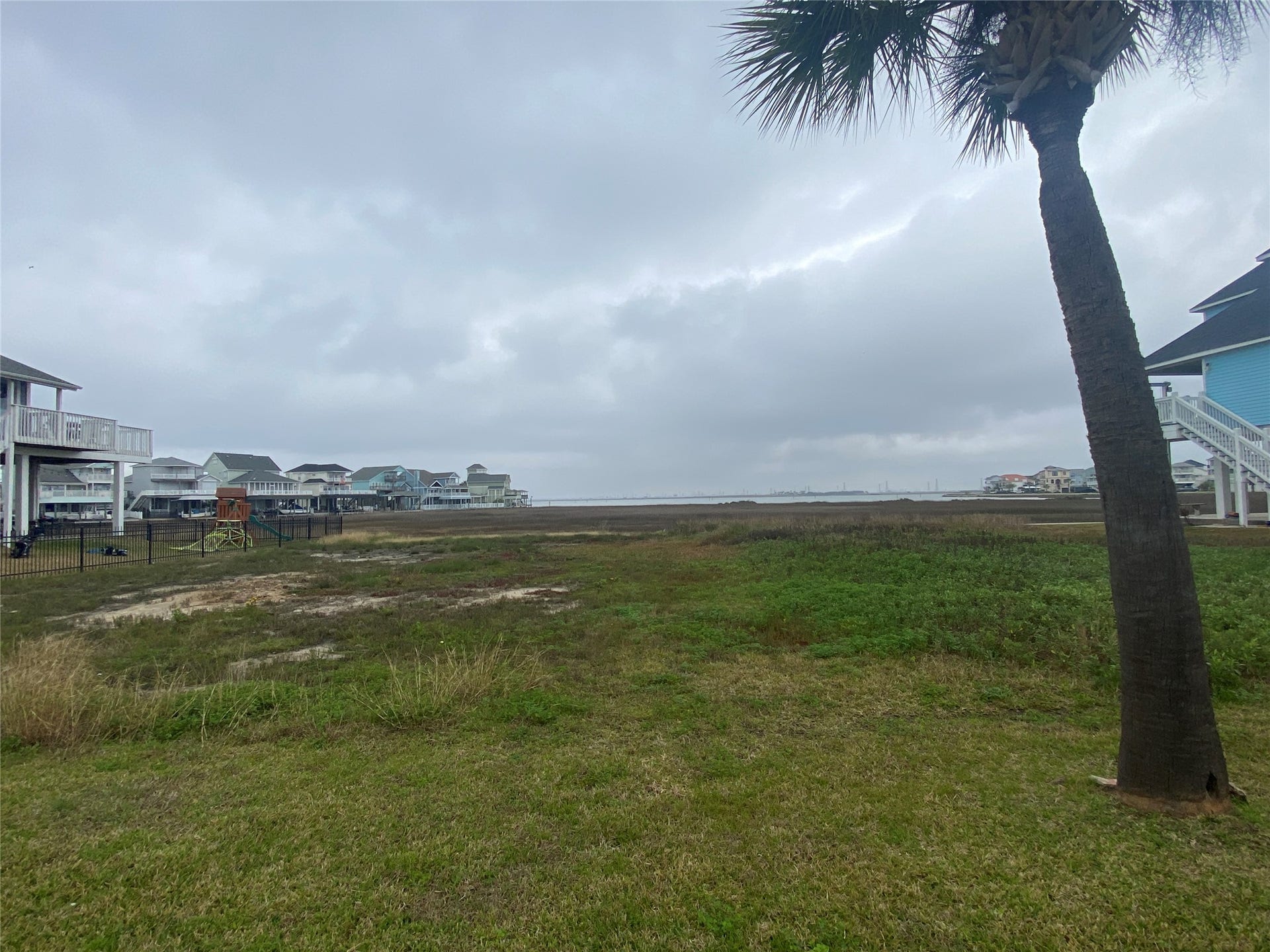 Lot 22 Tiki Drive, Tiki Island, TX 77554 Lot 22 Tiki Drive, Tiki Island, TX 77554