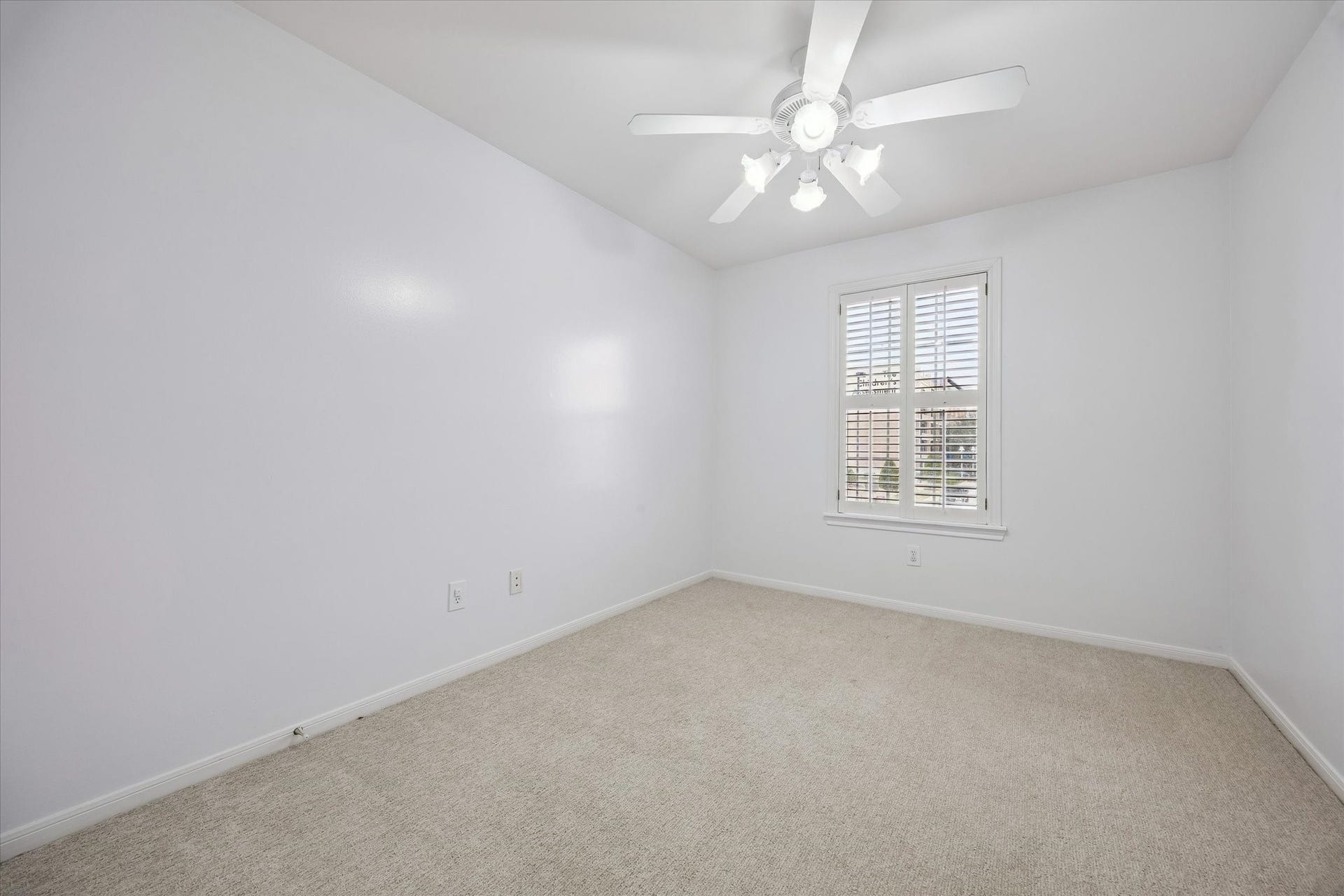 6012 Kirby Drive, West University Place, TX 77005 6012 Kirby Drive, West University Place, TX 77005