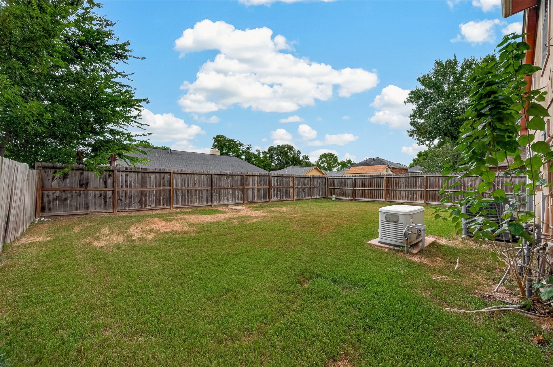 810 Derby Lane, Missouri City, TX 77489 810 Derby Lane, Missouri City, TX 77489