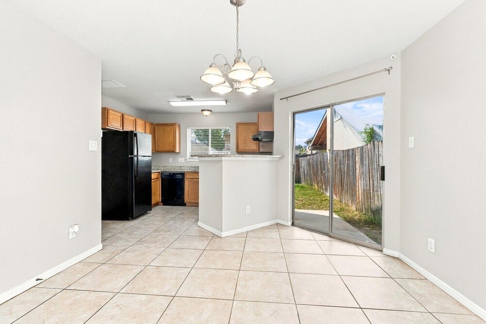 15609 Aiken Lane, Houston, TX 77032 15609 Aiken Lane, Houston, TX 77032