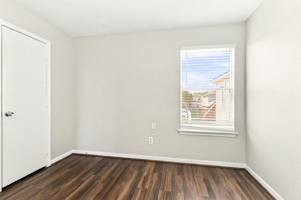 15609 Aiken Lane, Houston, TX 77032 15609 Aiken Lane, Houston, TX 77032