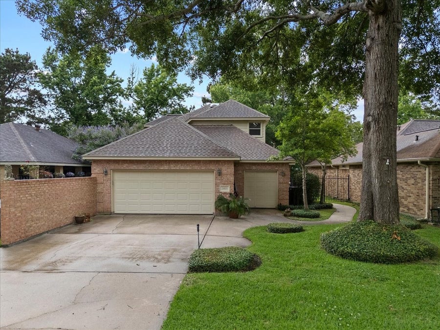 Property photo for 20123 Sunny Shores Drive, Humble, TX